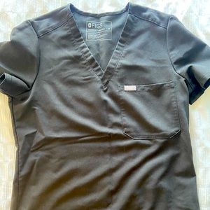 Black Figs XS Catarina scrub top